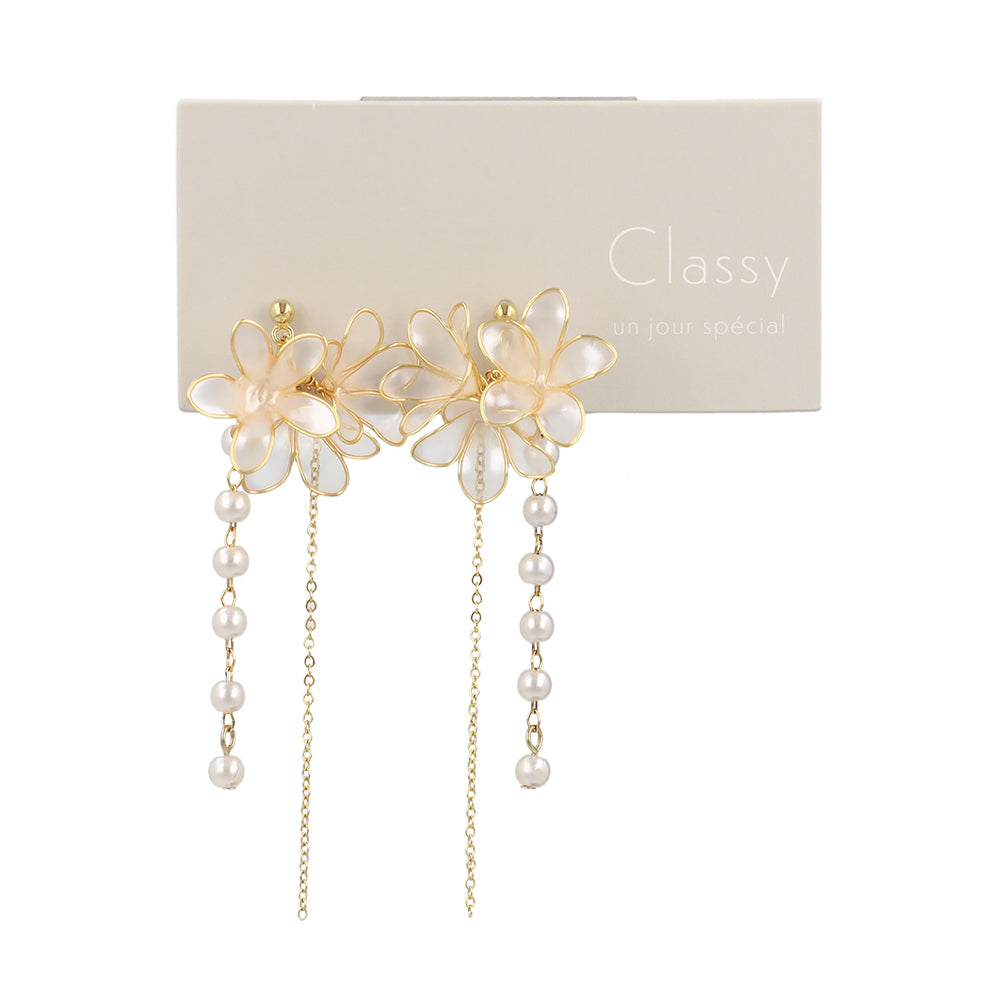 Classy ピアス ニッケルフリー メタル ワイヤー フラワー トリプル 半透明 パール チェーン 下がり チタンポスト スタッドピアス