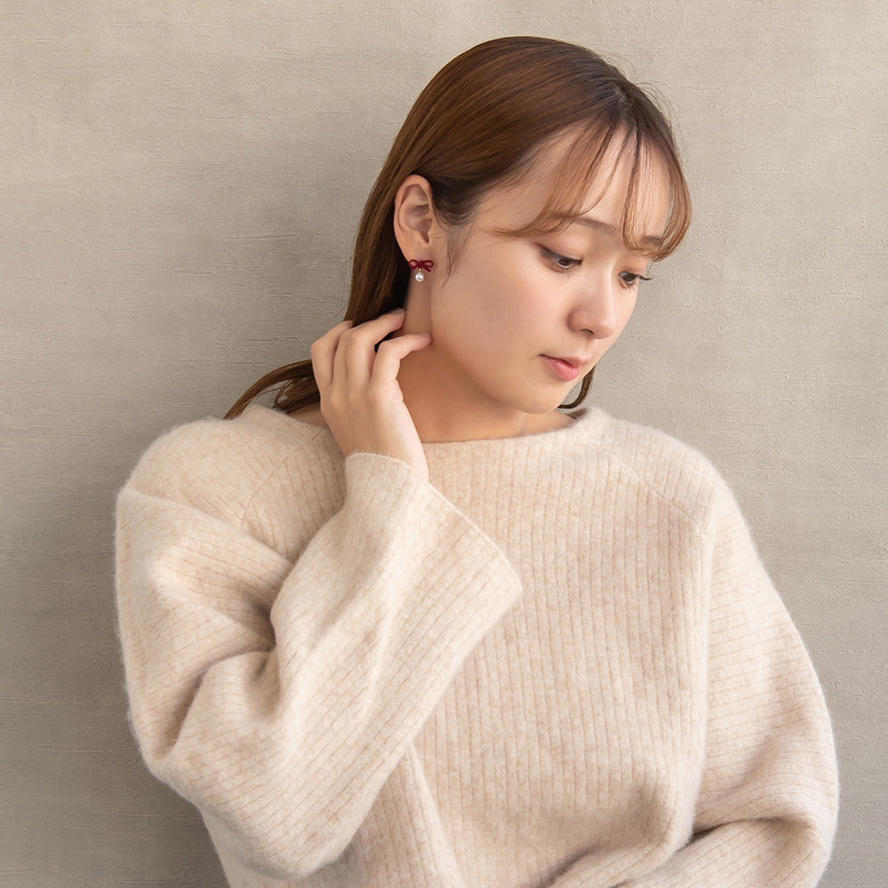 ピアス ニッケルフリー メタル フロッキー カラー リボン パール チタンポスト スタッドピアス