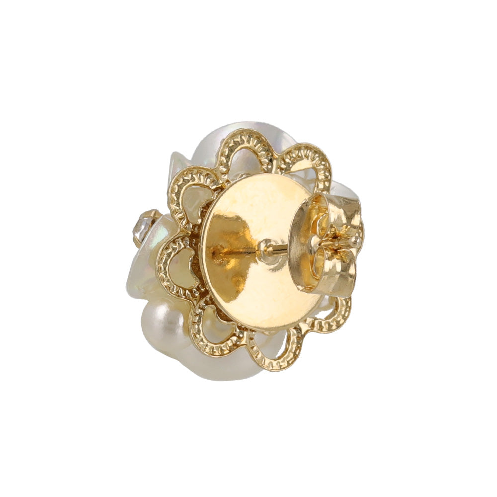 Classy ピアス ニッケルフリー フラワー パール スタッドピアス