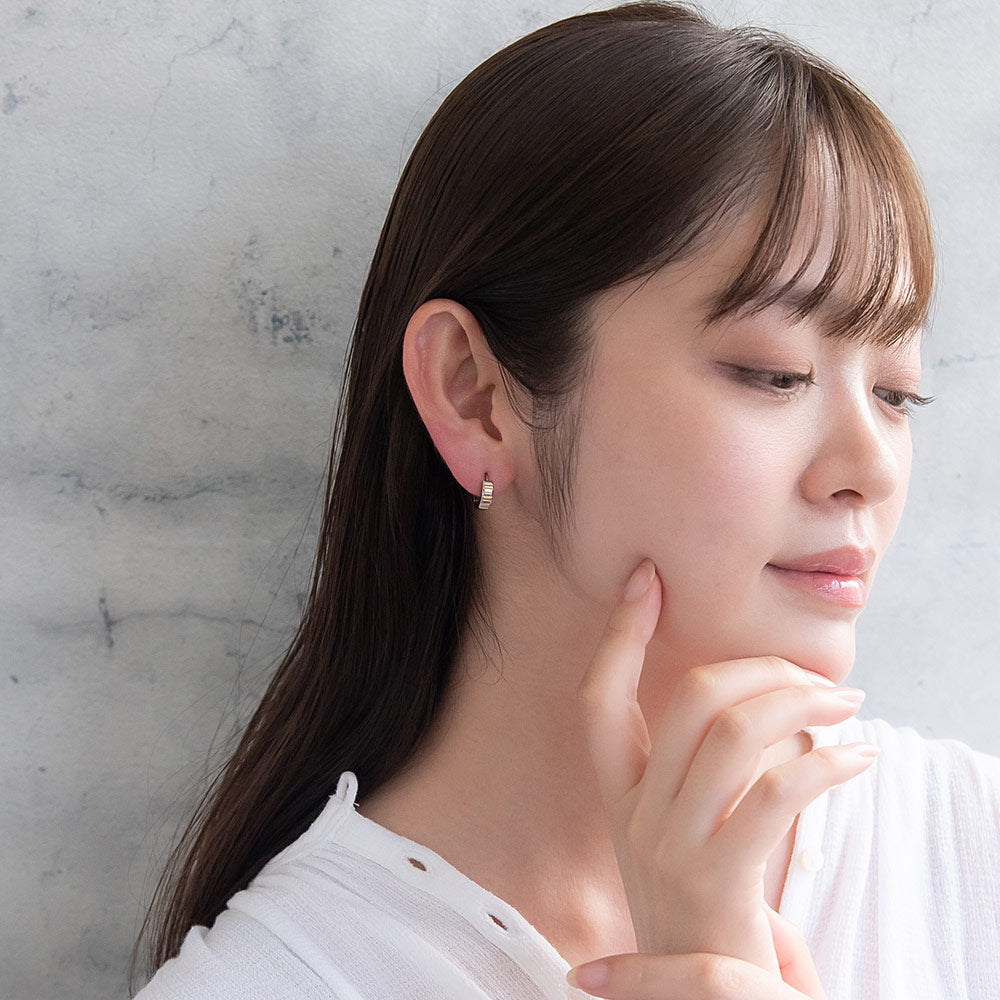 ピアス ステンレス コンビカラー ボーダー ライン ステンレスポスト ミニ ワンタッチ キャッチレス フープピアス
