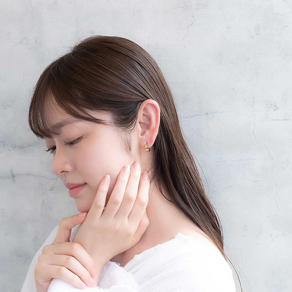 ピアス ステンレス カラー トリプル ライン ステンレスポスト ミニ ワンタッチ キャッチレス フープピアス