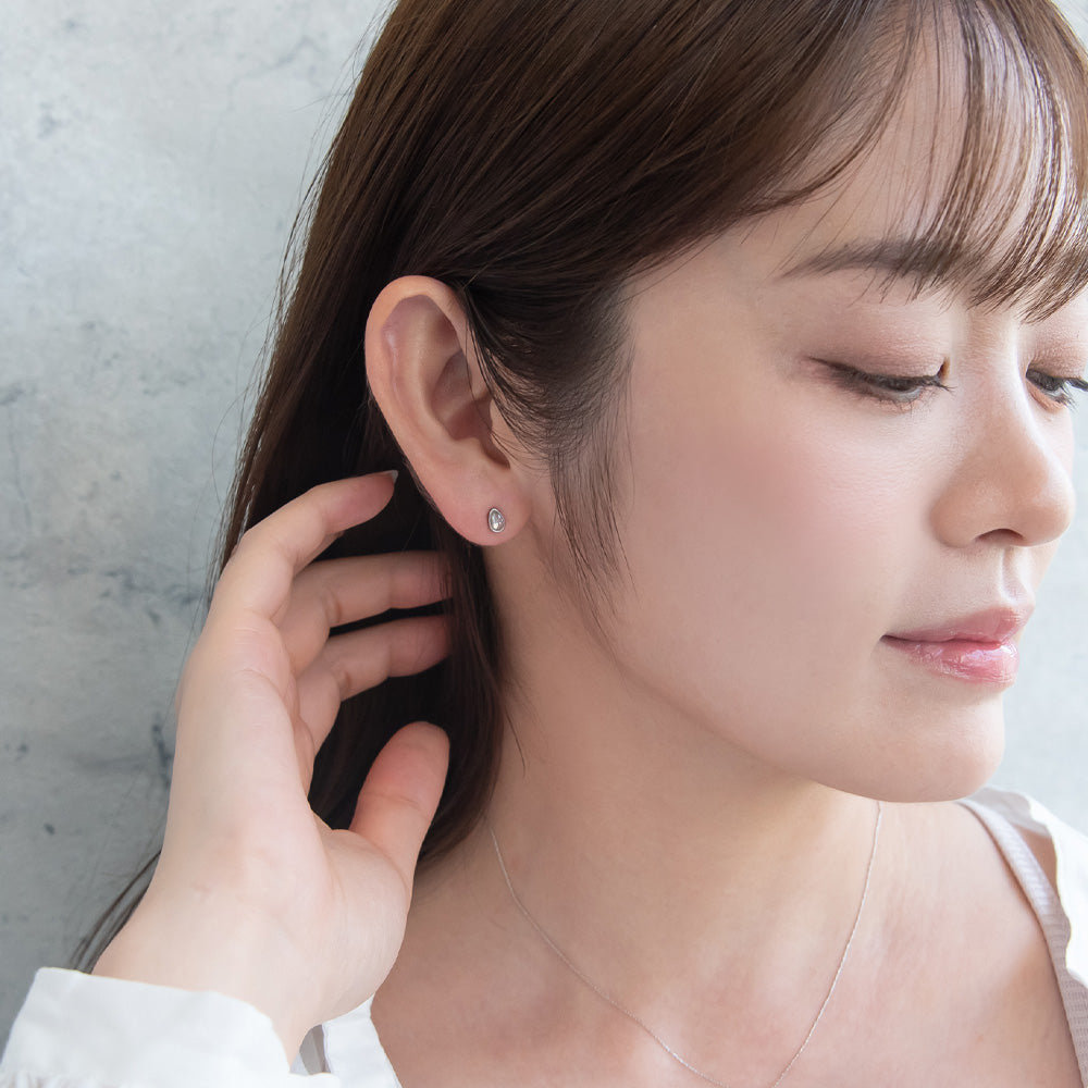 ピアス ニッケルフリー rose cut キュービックジルコニア メタル フレーム ティアドロップ チタンポスト スタッドピアス