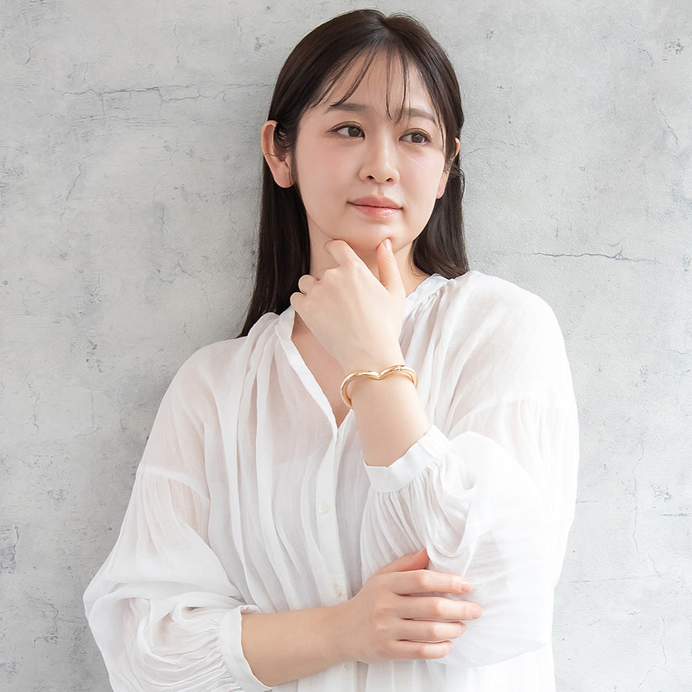 ブレスレット ニッケルフリー メタル ハート マグネットバングル