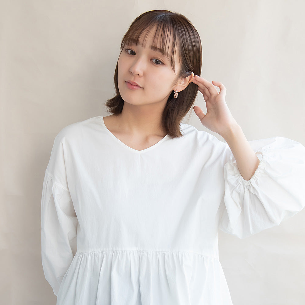 ピアス ニッケルフリー ロゼシルバー ツイスト クロス チタンポスト フープピアス