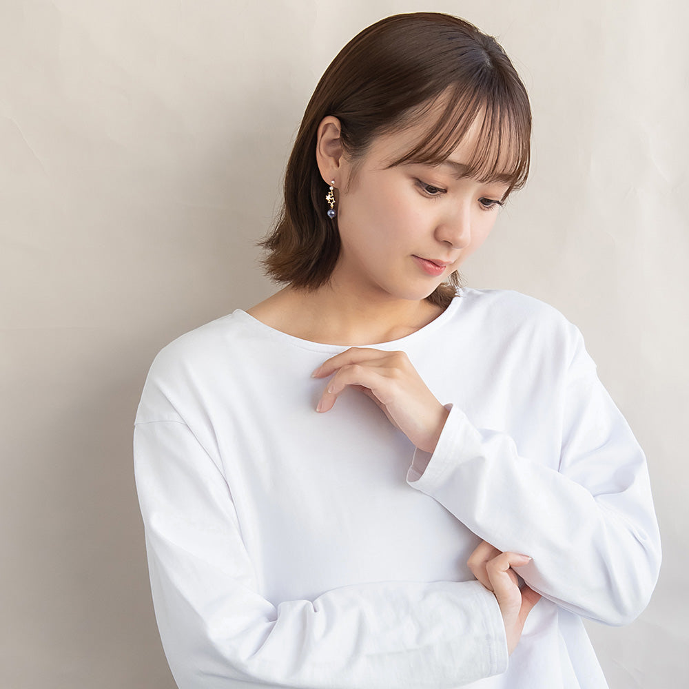 樹脂ピアス ニッケルフリー 宇宙 星 トリプル ストーン パール スタッドピアス