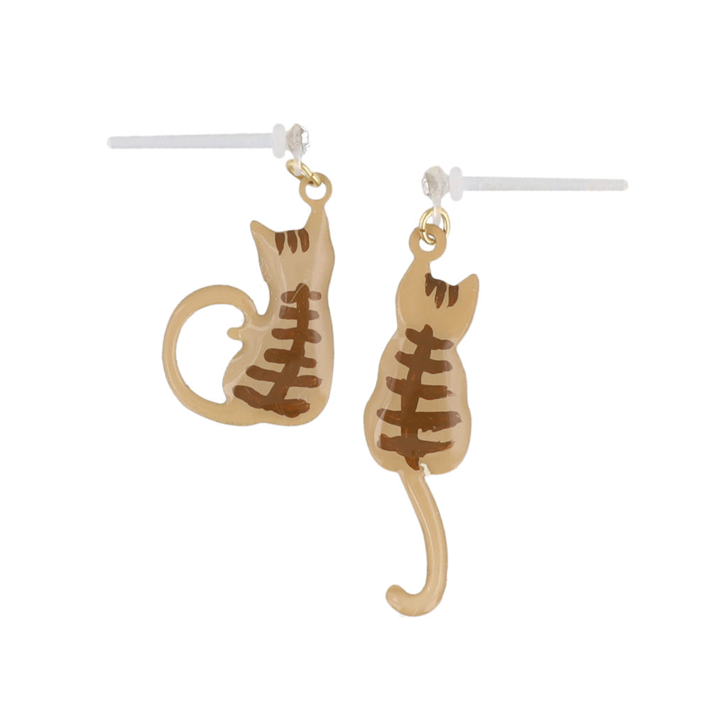 樹脂ピアス お座り 猫 ストーン スタッドピアス
