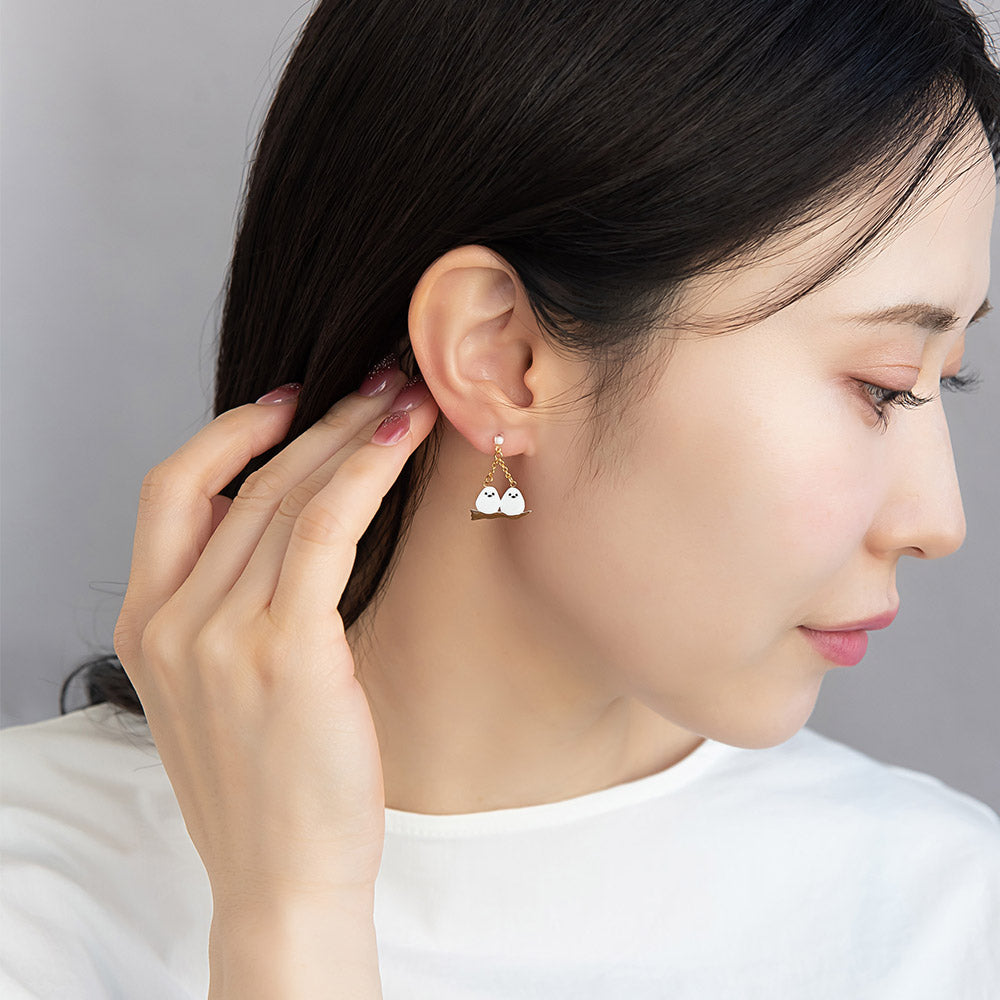 樹脂ピアス ニッケルフリー シマエナガ 鳥 小枝 雪の結晶 ストーン チェーン 5個セット スタッドピアス ドロップピアス