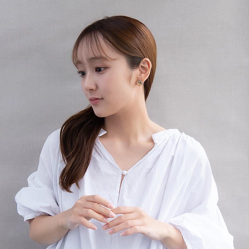 ピアス メタル 楓の葉 メイプル カラー ビーズ パール サークル ステンレスポスト スタッドピアス