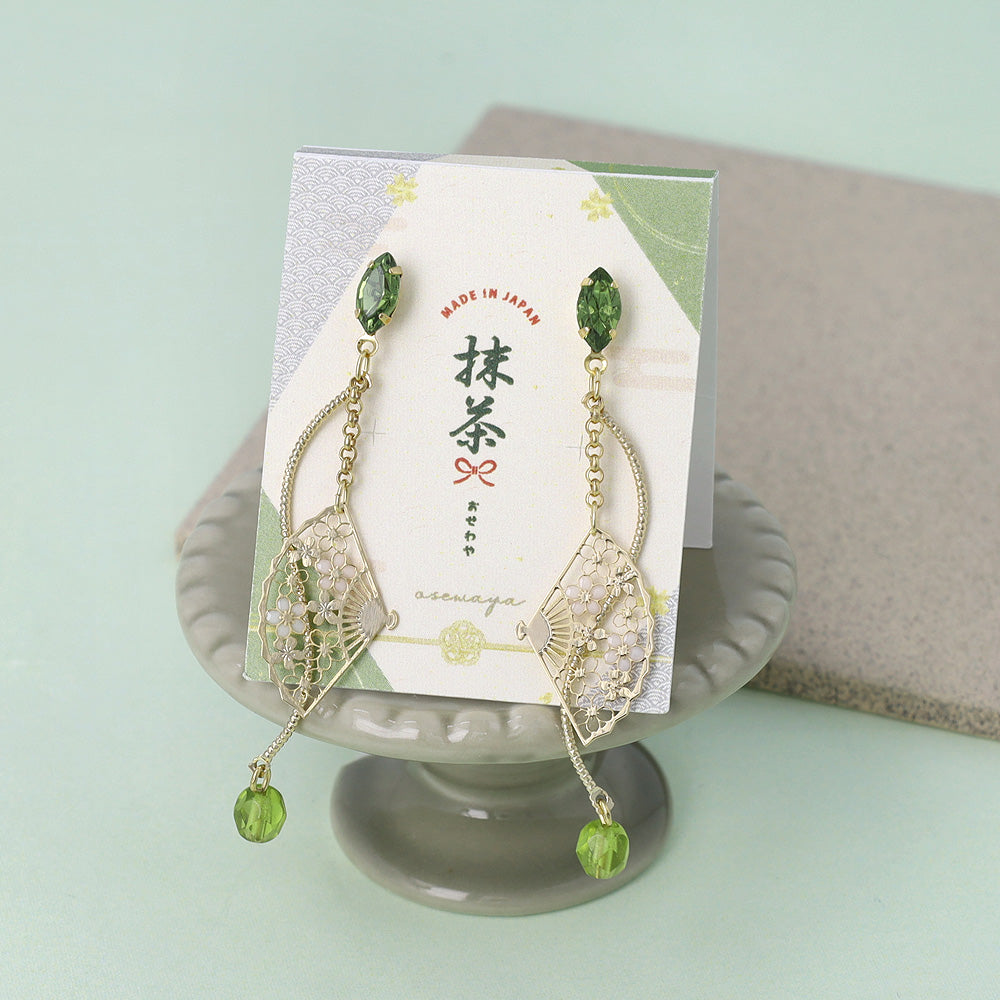 ピアス 抹茶 扇子 桜柄 チタンポスト スタッドピアス – OSEWAYA