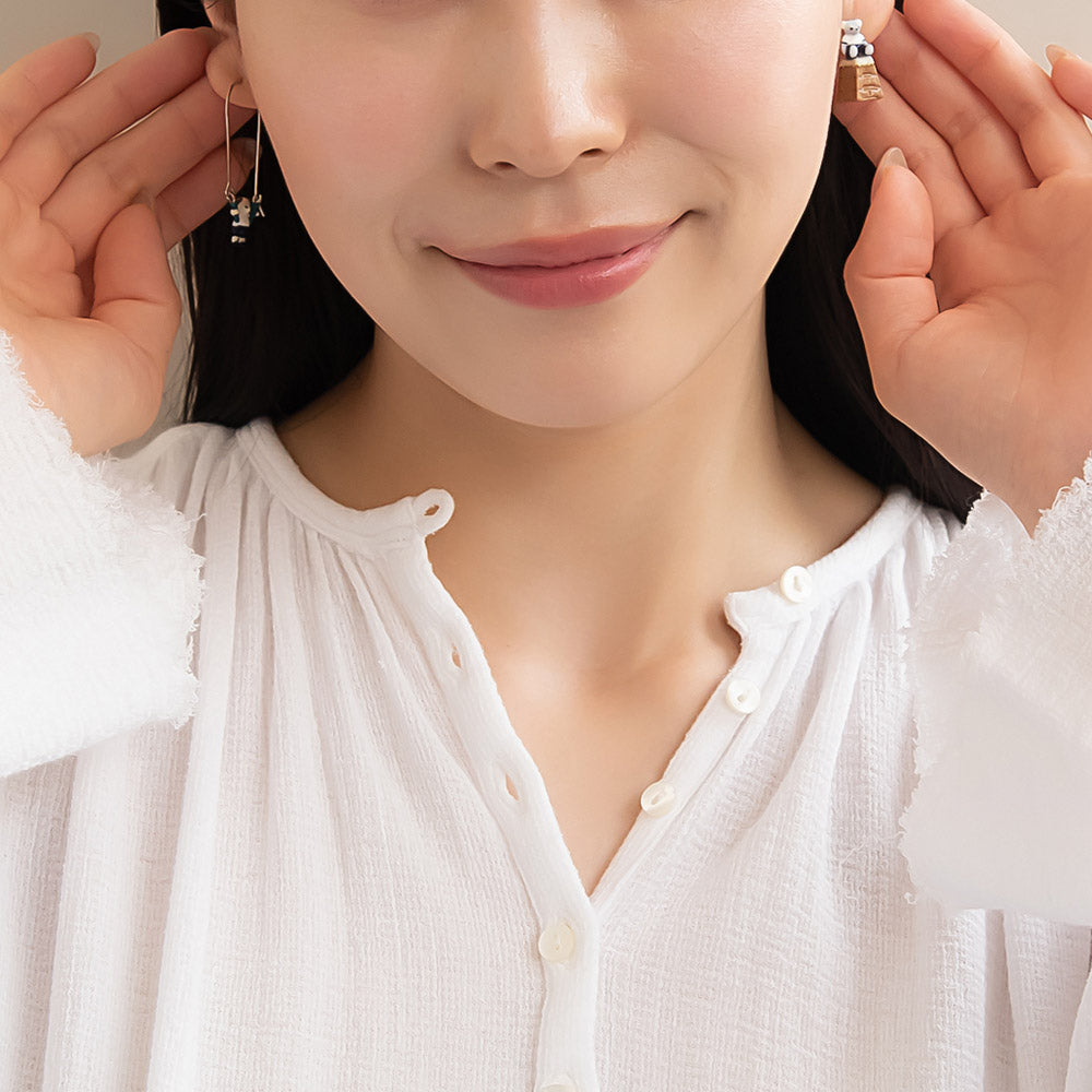【Ayatorie】小さなくまの体操教室ピアス