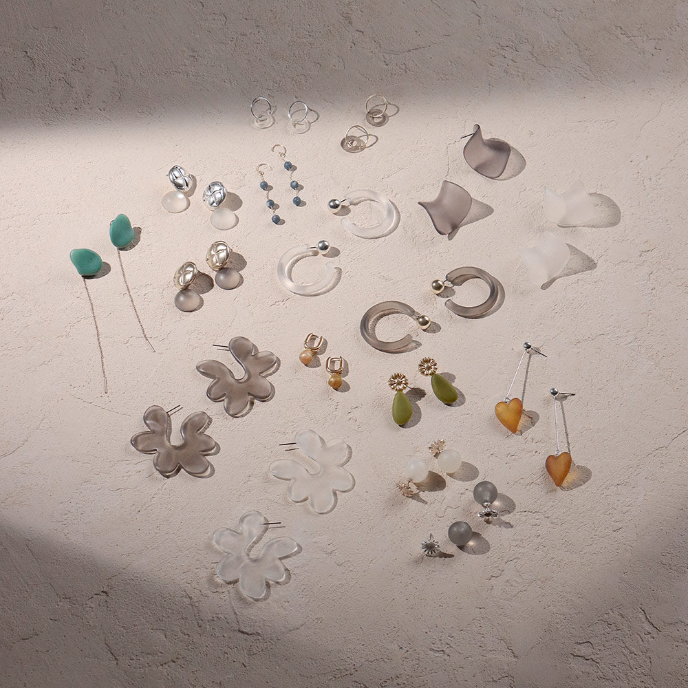 【LIMITED NUMBER】MELLOW ピアス ニッケルフリー メタル マット クリア カラー ホマイカ ビッグ フラワー サイド チタンポスト C型 フープピアス