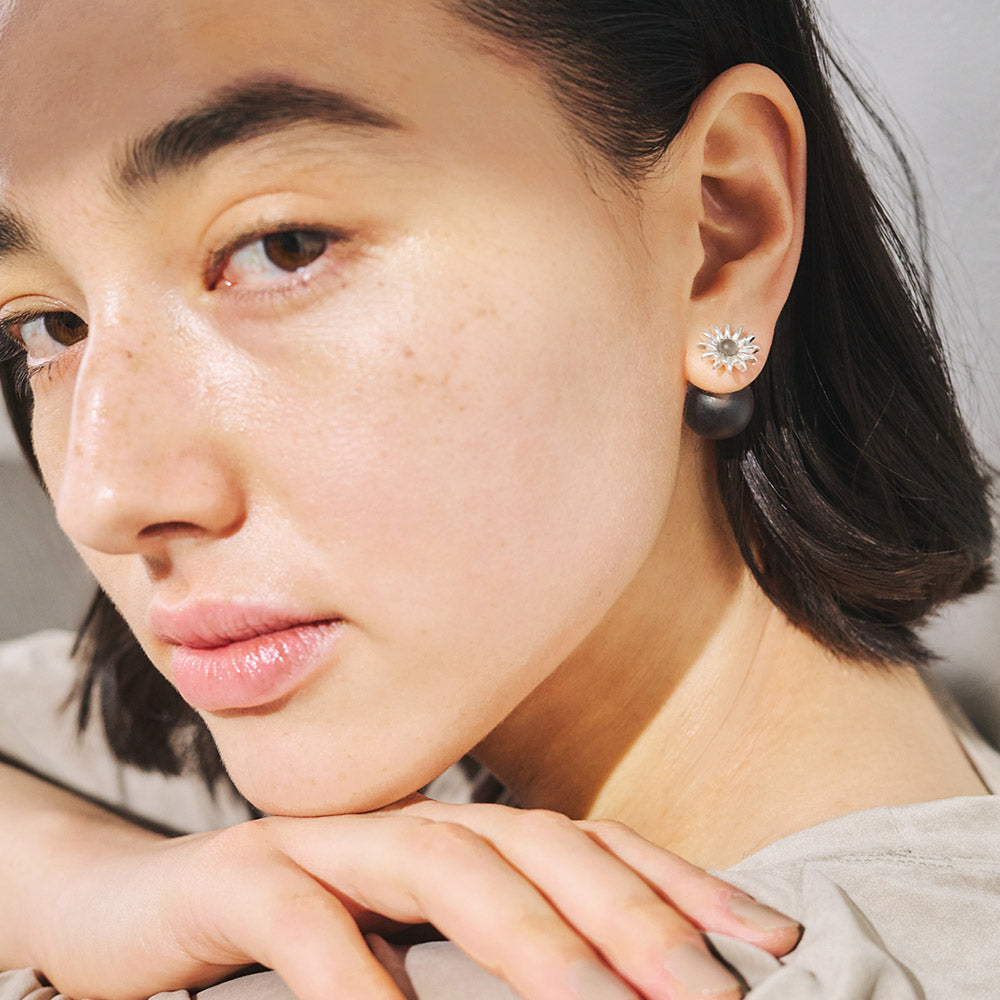 【LIMITED NUMBER】MELLOW ピアス ニッケルフリー メタル マット クリア カラー ホマイカ フラワー ボール バックキャッチ チタンポスト スタッドピアス
