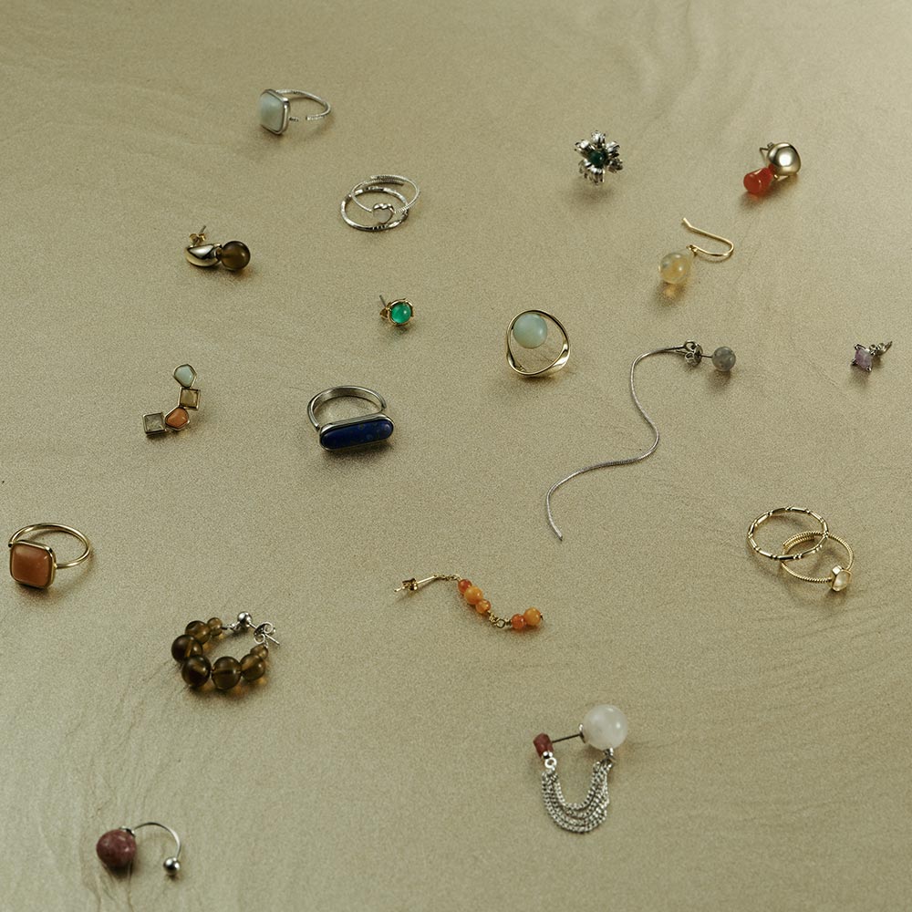 【Suu her.】ピアス ドロップ 天然石 フックピアス オリジナルクリアケース付き