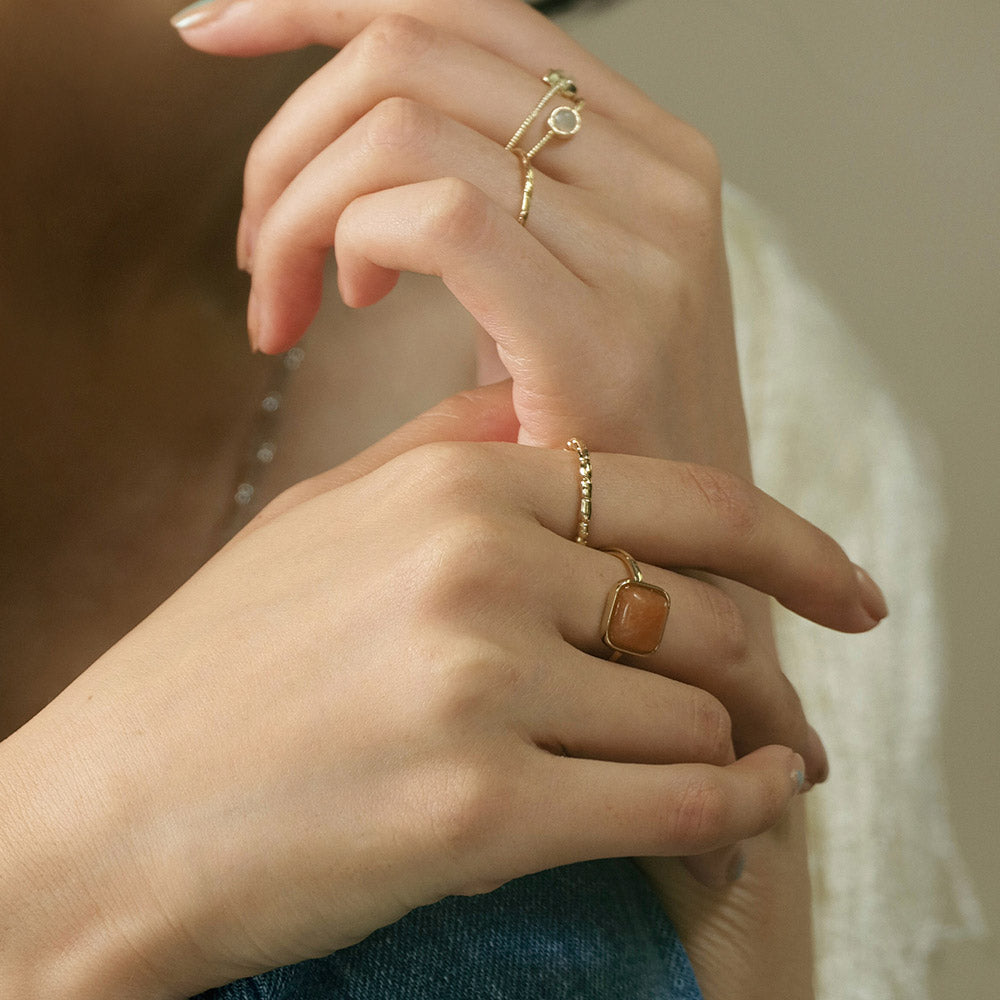 【Suu her.】リング オーバルボール スリム 13号 指輪 オリジナルクリアケース付き