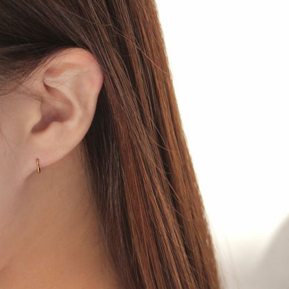 ボディピアス サージカルステンレス 316L 6mm フープ ワンタッチ セグメントリング 20G 【1個販売】