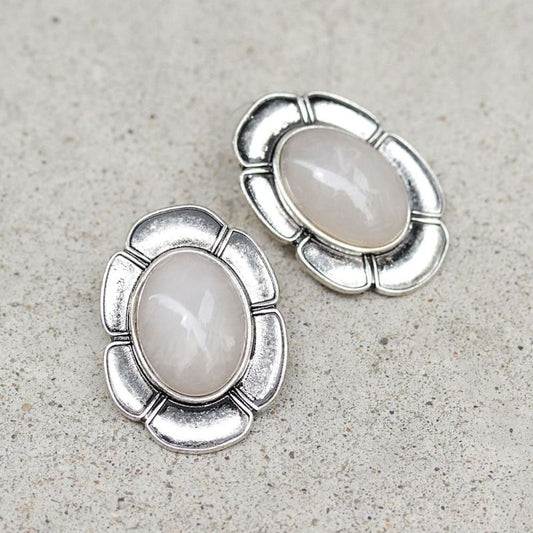 【LIMITED NUMBER】Vintage Like ピアス ニッケルフリー メタル フラワー チタンポスト ディスクキャッチ付き スタッドピアス