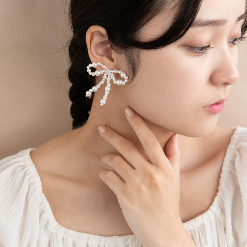 イヤリング beads accessory ニッケルフリー パール リボン ネジバネ式イヤリング