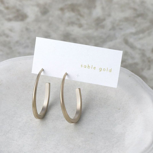 ピアス sable gold スプレッド C型 スタッドピアス