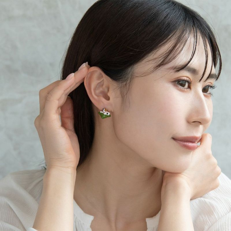 ピアス お座り猫 手毬 リボン 3個セット チタンポスト フックピアス スタッドピアス