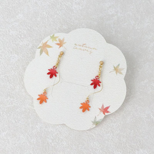 ピアス 和風 紅葉 もみじ メタル ワイヤー ウェーブ チタンポスト スタッドピアス