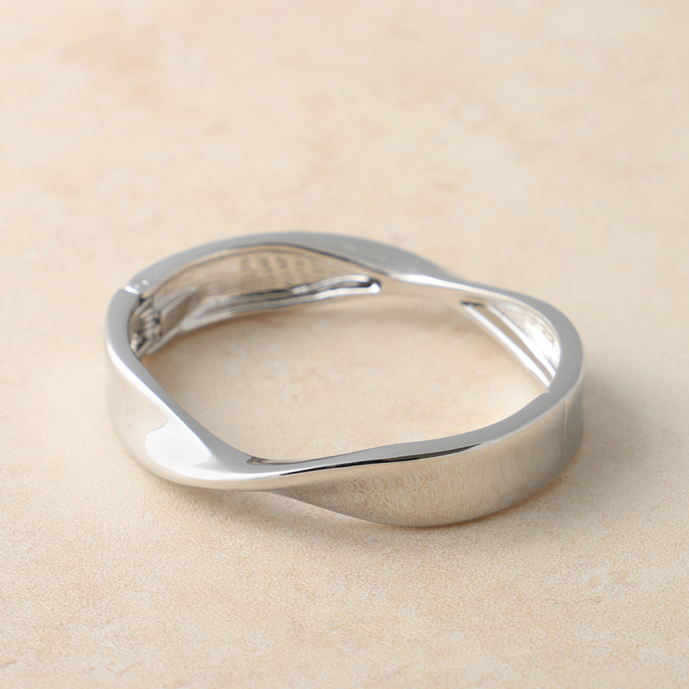 ブレスレット ニッケルフリー メタル ひねり バングル