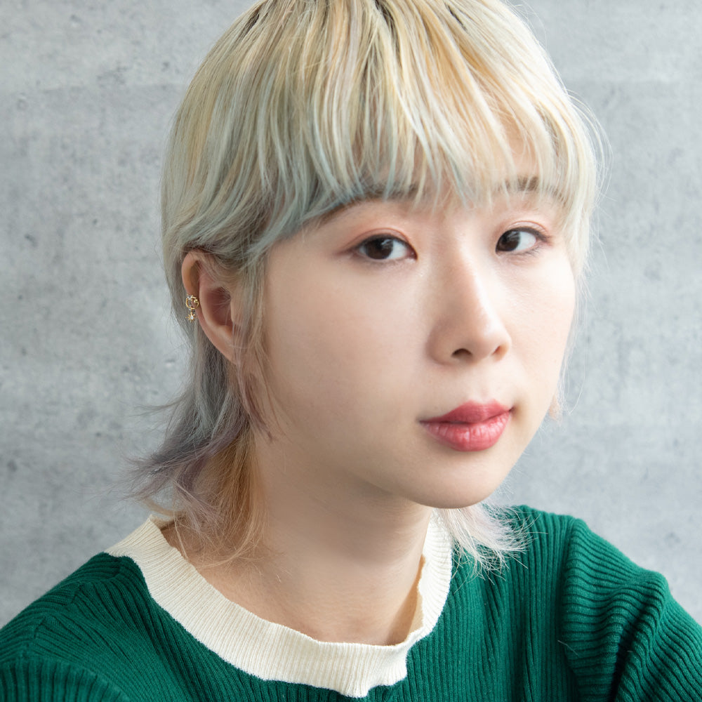 ボディピアス スター キュービックジルコニア ストレートバーベル ネジ式 サージカルステンレス 16G 【1個販売】