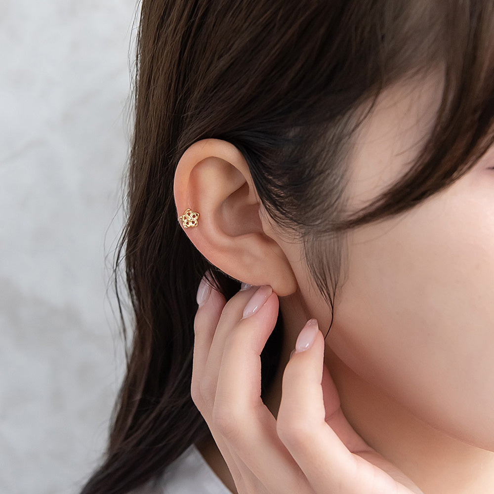 ボディピアス キュービックジルコニア 花 フラワー ストレートバーベル ネジ式 サージカルステンレス 16G 【1個販売】