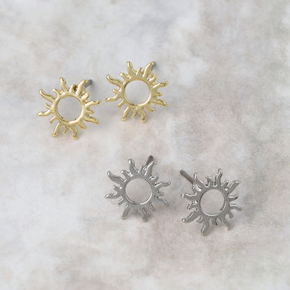 ピアス ラー 太陽モチーフ ハワイアンジュエリー風 チタンポスト スタッドピアス