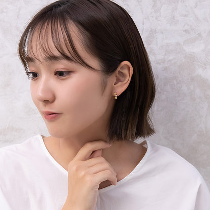 ピアス ニッケルフリー ミニ フラワー キュービックジルコニア 18金 K18 ポストピアス