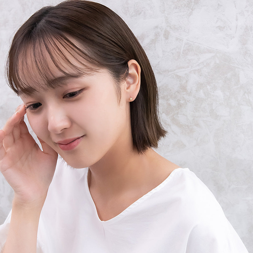 ピアス ニッケルフリー 星 スター キュービックジルコニア 18金 K18 ポストピアス