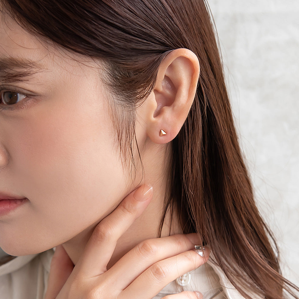 ピアス ニッケルフリー トライアングル メタル 18金 K18 ポストピアス
