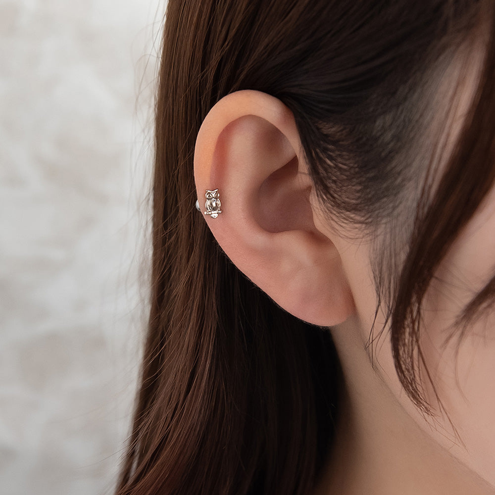 ボディピアス フクロウ ふくろう ミミズク 鳥 ストレートバーベル ネジ式 サージカルステンレス 16G 【1個販売】