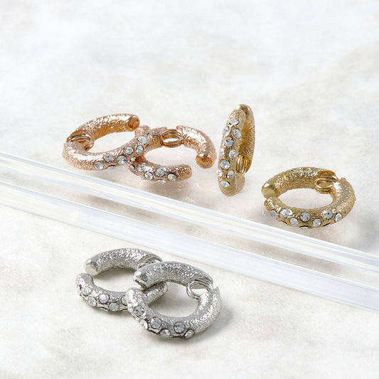 イヤリング ニッケルフリー メタル 梨地 ランダム ストーン クラッチイヤリング フープイヤリング