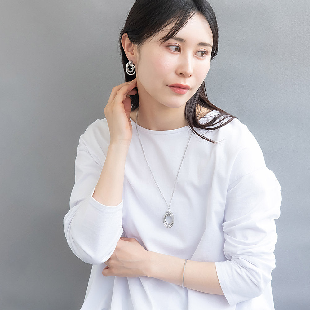 ブレスレット ニッケルフリー sable silver メタル フラット スリム ライン ハーフバングル