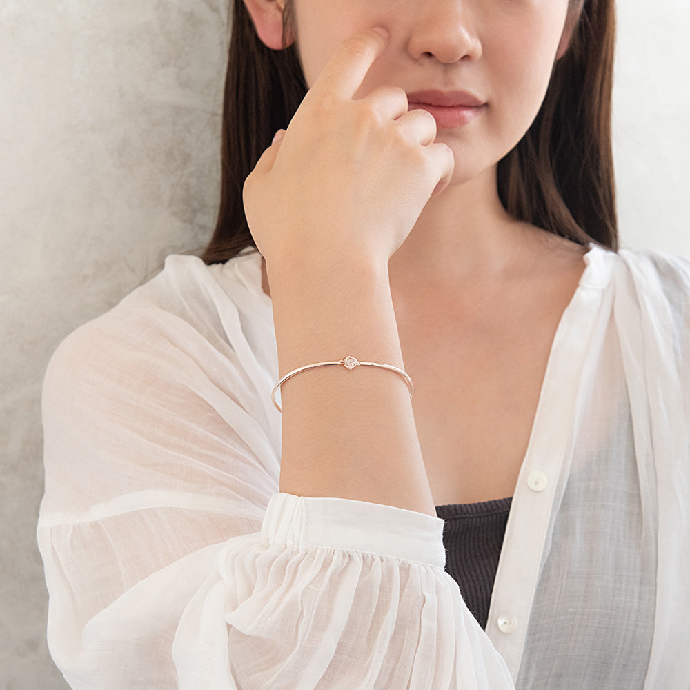 ブレスレット ニッケルフリー メタル キュービックジルコニア トライアングル ライン アーチ マグネットブレスレット