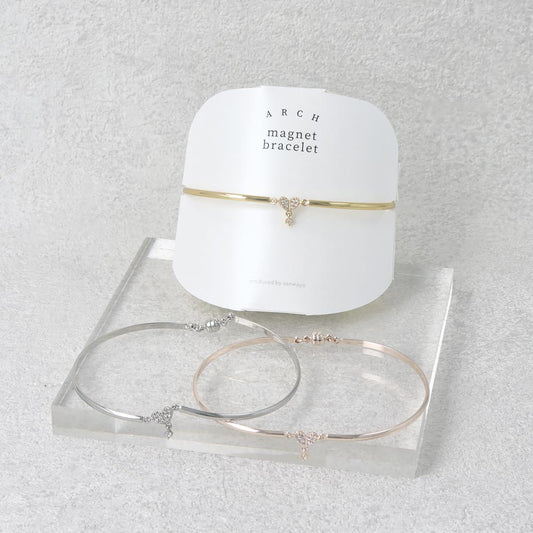 ブレスレット ニッケルフリー メタル キュービックジルコニア ハート 下がり アーチ マグネットブレスレット