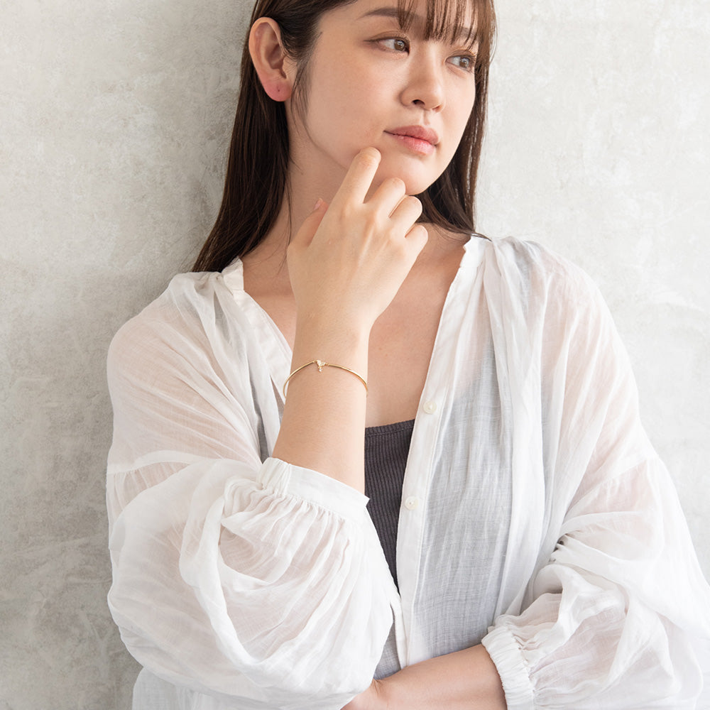 ブレスレット ニッケルフリー メタル キュービックジルコニア ハート 下がり アーチ マグネットブレスレット