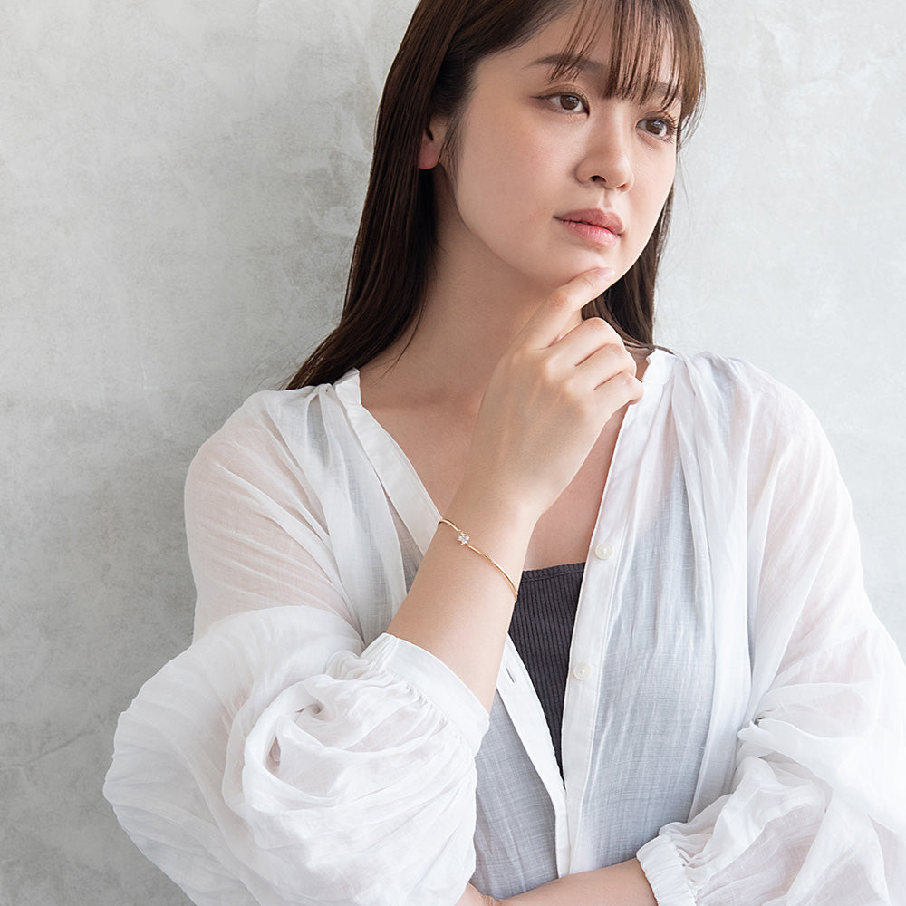 ブレスレット ニッケルフリー メタル キュービックジルコニア アーモンド ダブル アーチ マグネットブレスレット