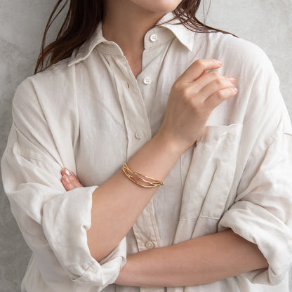 ブレスレット ニッケルフリー メタル ウェーブ マグネットバングル