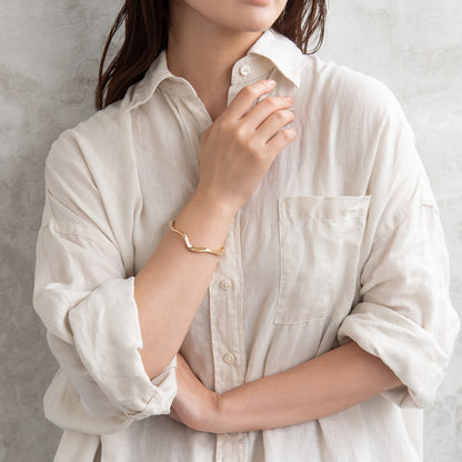 ブレスレット ニッケルフリー メタル ウェーブ マグネットバングル