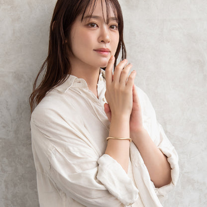 ブレスレット ニッケルフリー メタル マット ウェーブ マグネットバングル