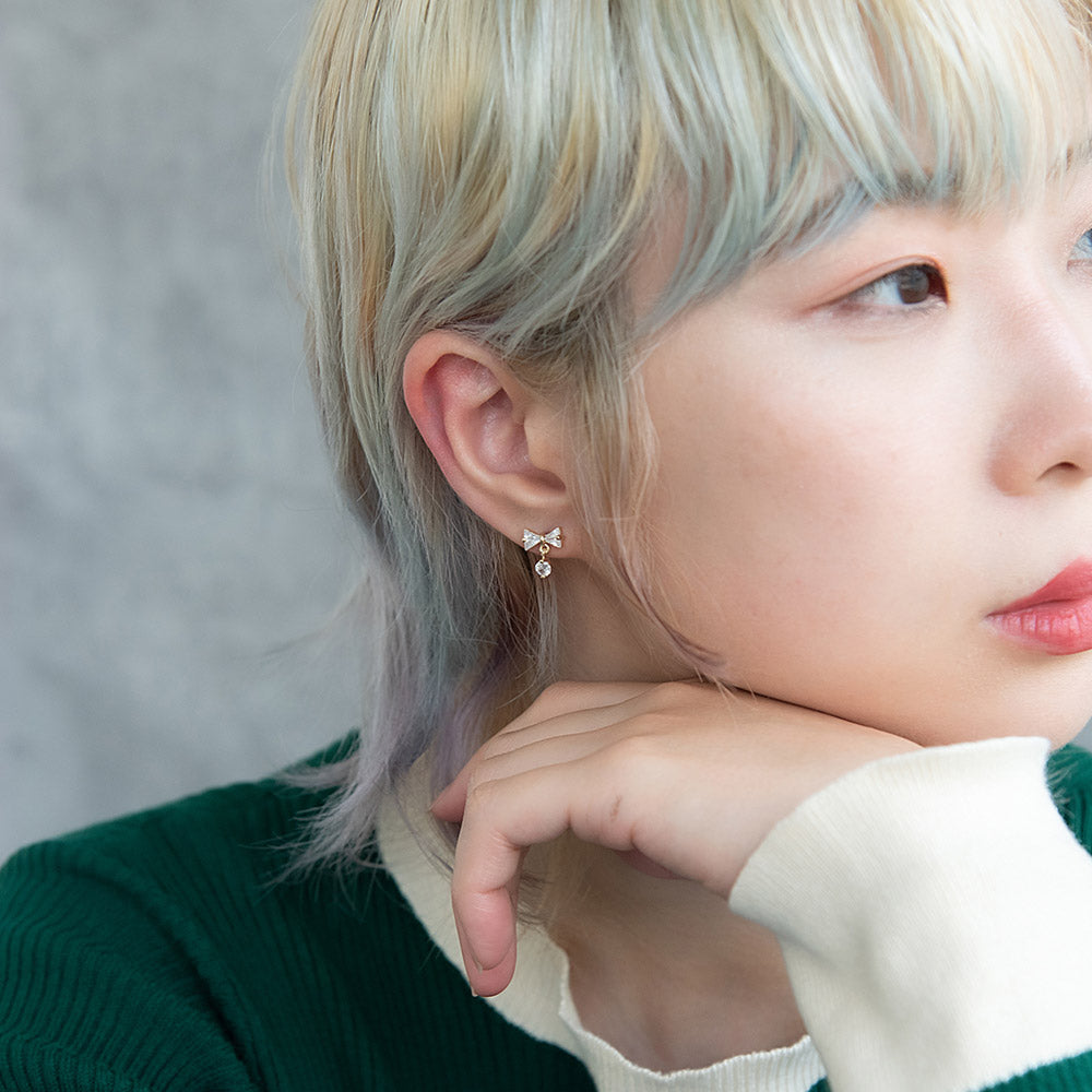 ボディピアス キュービックジルコニア リボン 下がり ストレートバーベル ネジ式 サージカルステンレス 14G 【1個販売】