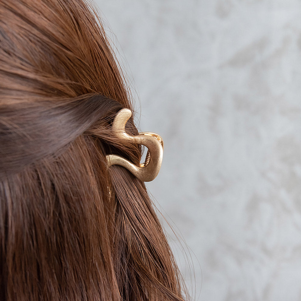 ヘアクリップ マット メタル ウェーブ ライン バンスクリップ