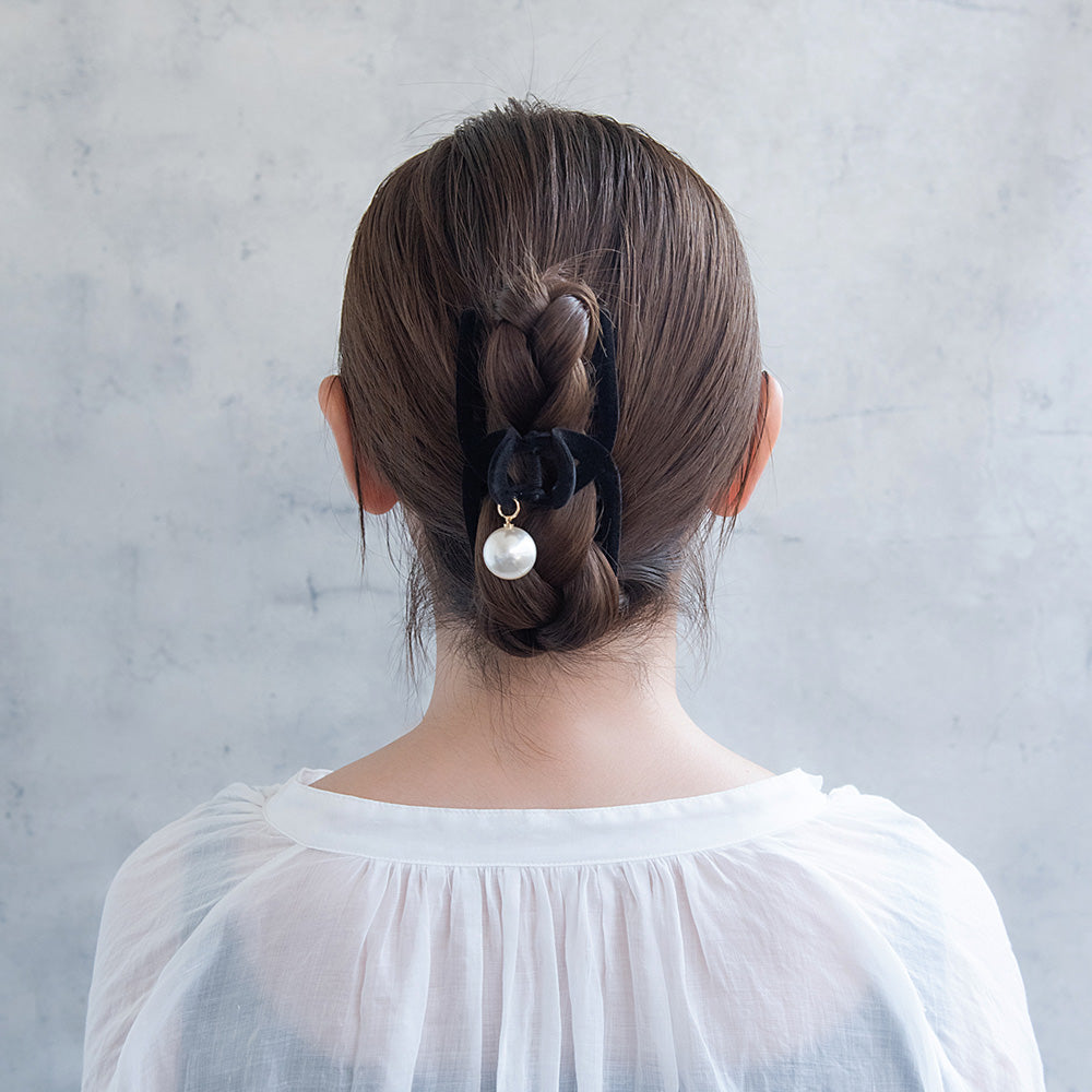 ヘアクリップ フロッキー ロール パール バンスクリップ