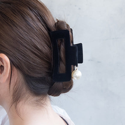 ヘアクリップ フロッキー スクエア パール バンスクリップ