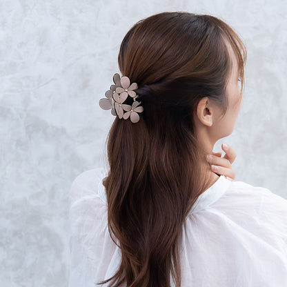 ヘアクリップ トリプル フラワー ストーン バイカラー バンスクリップ