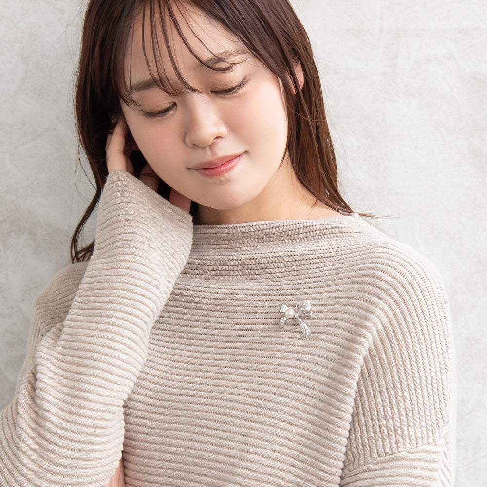 ブローチ メタル キュービックジルコニア 淡水パール アシンメトリー リボン ピンタイプ