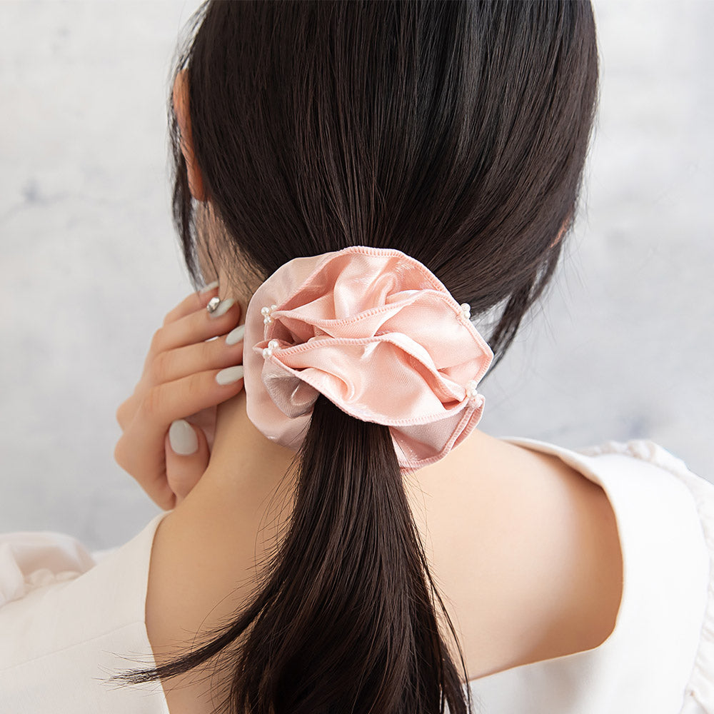 シュシュ シマー サテン パイピング ミニ パール ヘアゴム ヘアポニー