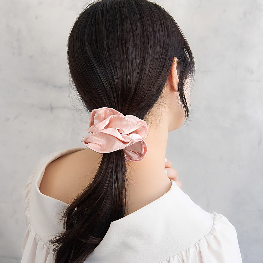 シュシュ シマー サテン パイピング ミニ パール ヘアゴム ヘアポニー