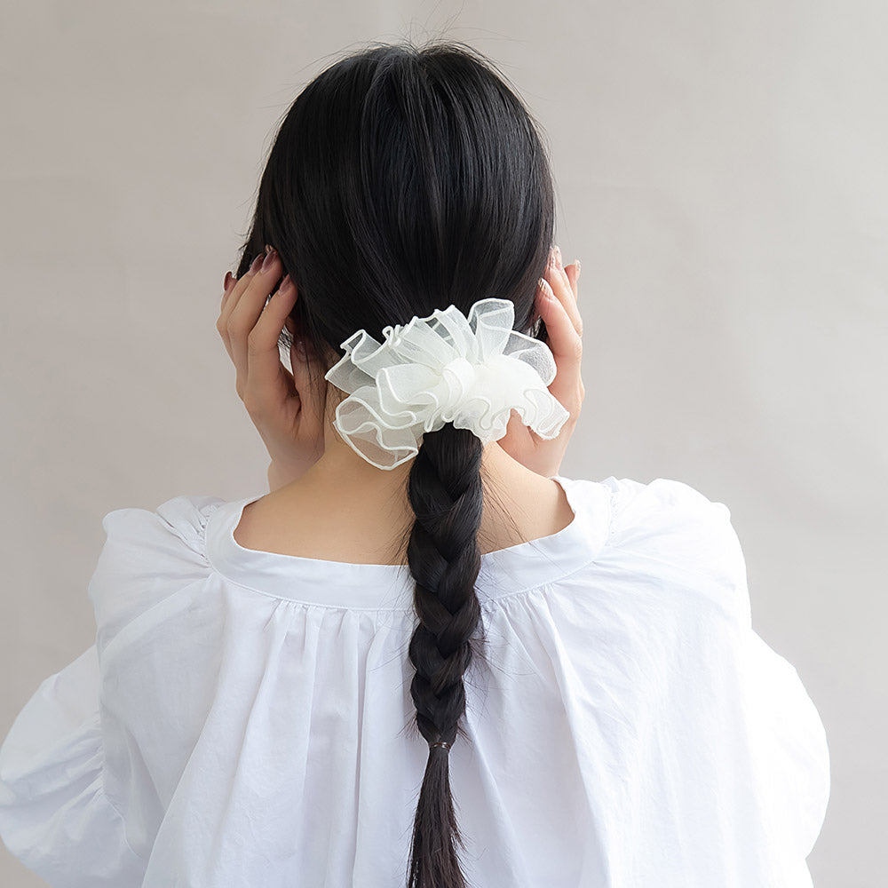 NSKY様 ハーフ ふわふわ☆シュシュ☆じゃらじゃら ビーズ ヘアゴム NSKY様 ハーフ ふわふわ☆シュシュ☆じゃらじゃら ビーズ